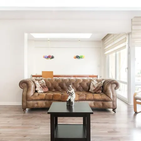 شقة And Vibrant Flat With Balcony In Besiktas *